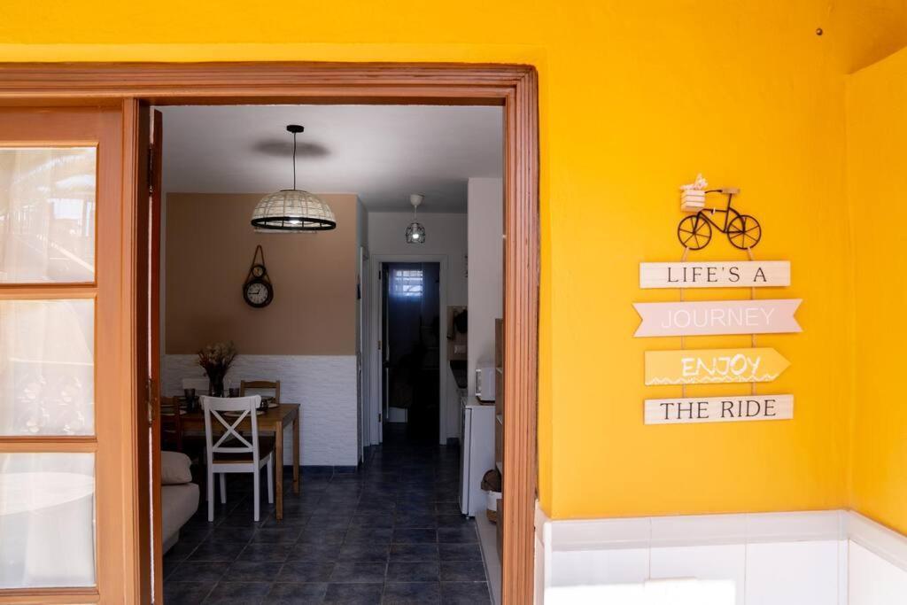 La Mar De Bello, Cozy Apartment! Коста-де-Антигуа Экстерьер фото