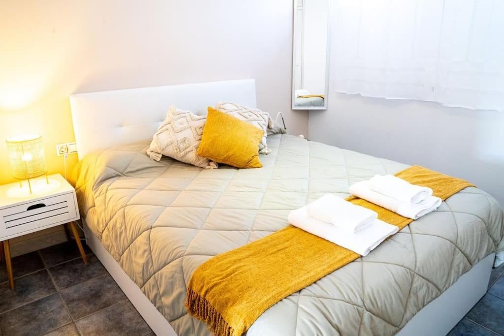 La Mar De Bello, Cozy Apartment! Коста-де-Антигуа Экстерьер фото